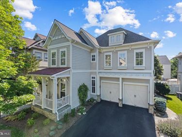22826 COURTLAND PARK DRIVE , BRAMBLETON, VA 20148