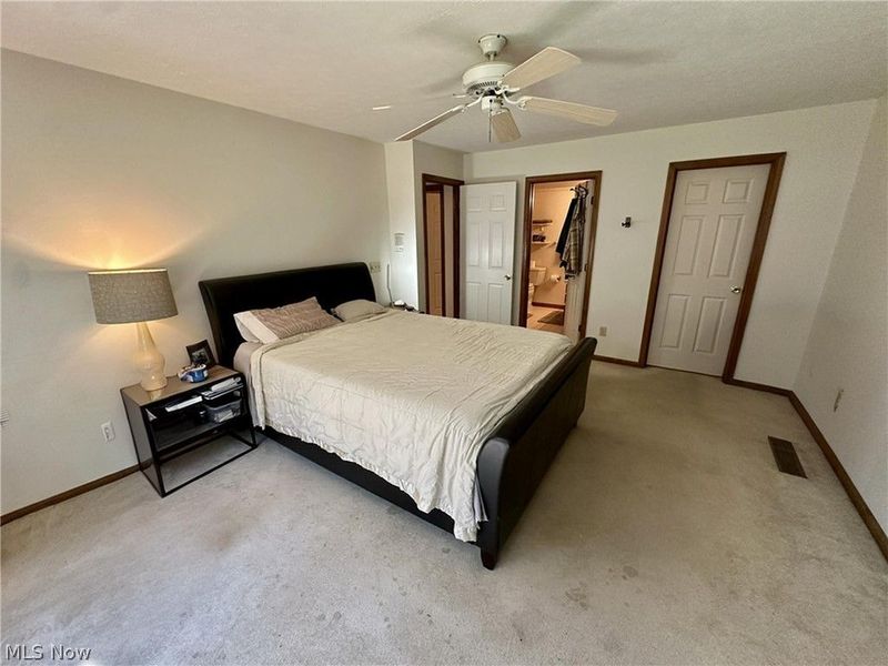 16492 Sunwood Oval, Strongsville, OH 44136 Photo 10