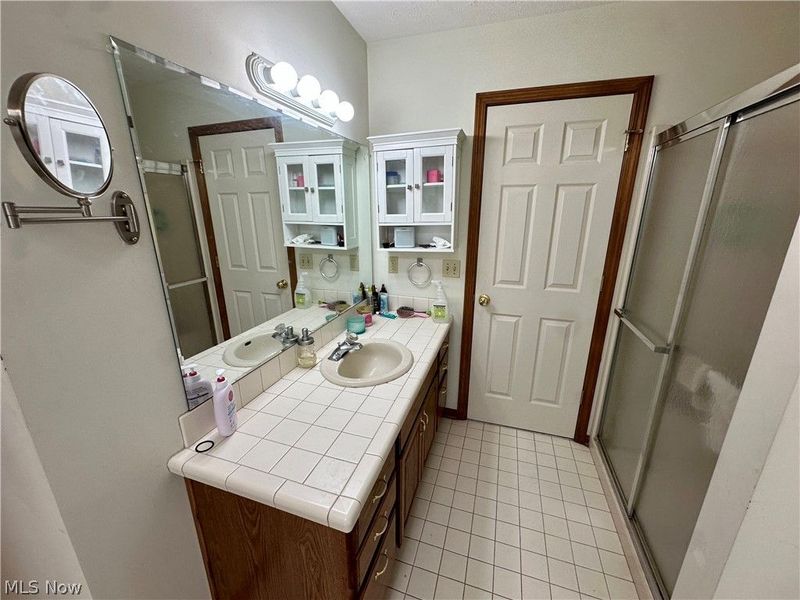 16492 Sunwood Oval, Strongsville, OH 44136 Photo 17