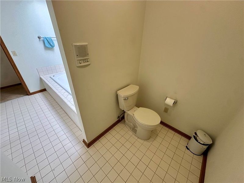 16492 Sunwood Oval, Strongsville, OH 44136 Photo 18