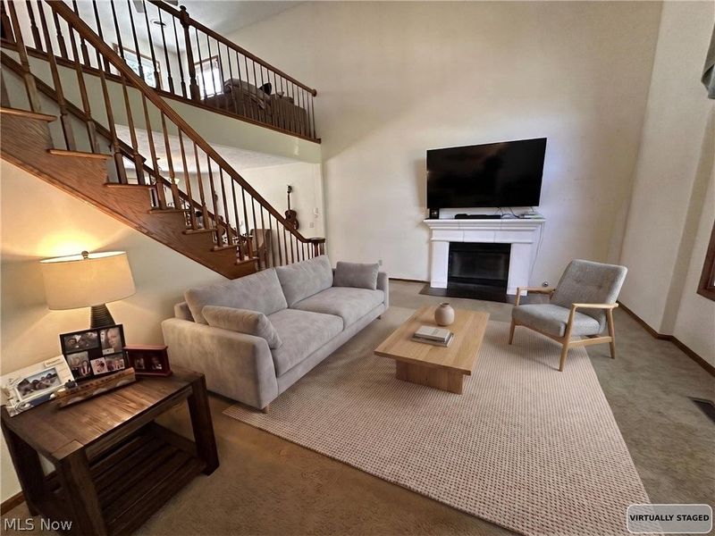 16492 Sunwood Oval, Strongsville, OH 44136 Photo 2
