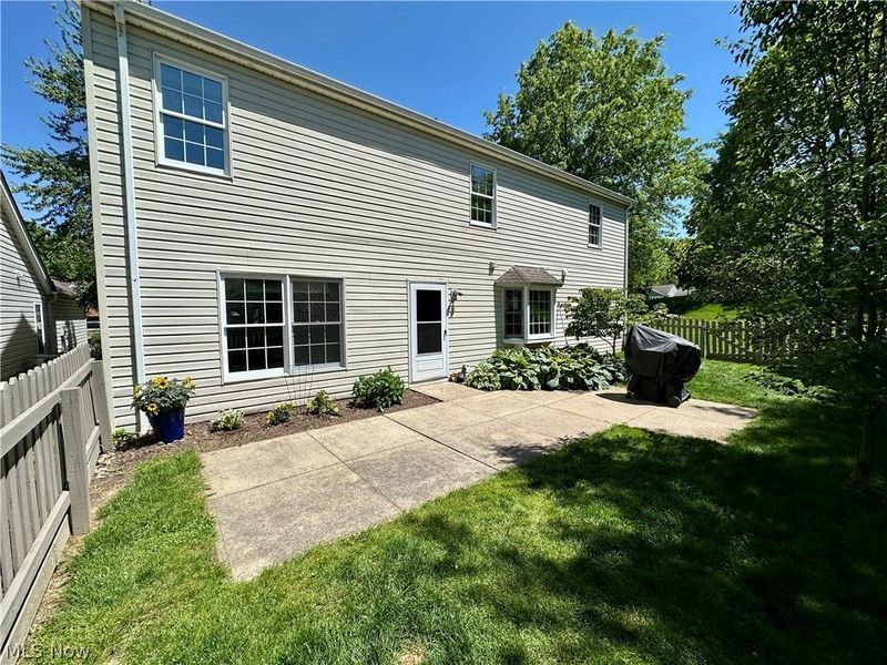 16492 Sunwood Oval, Strongsville, OH 44136 Photo 23