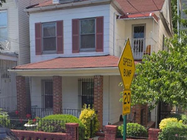 100-17 39th Avenue , Corona, NY 11368