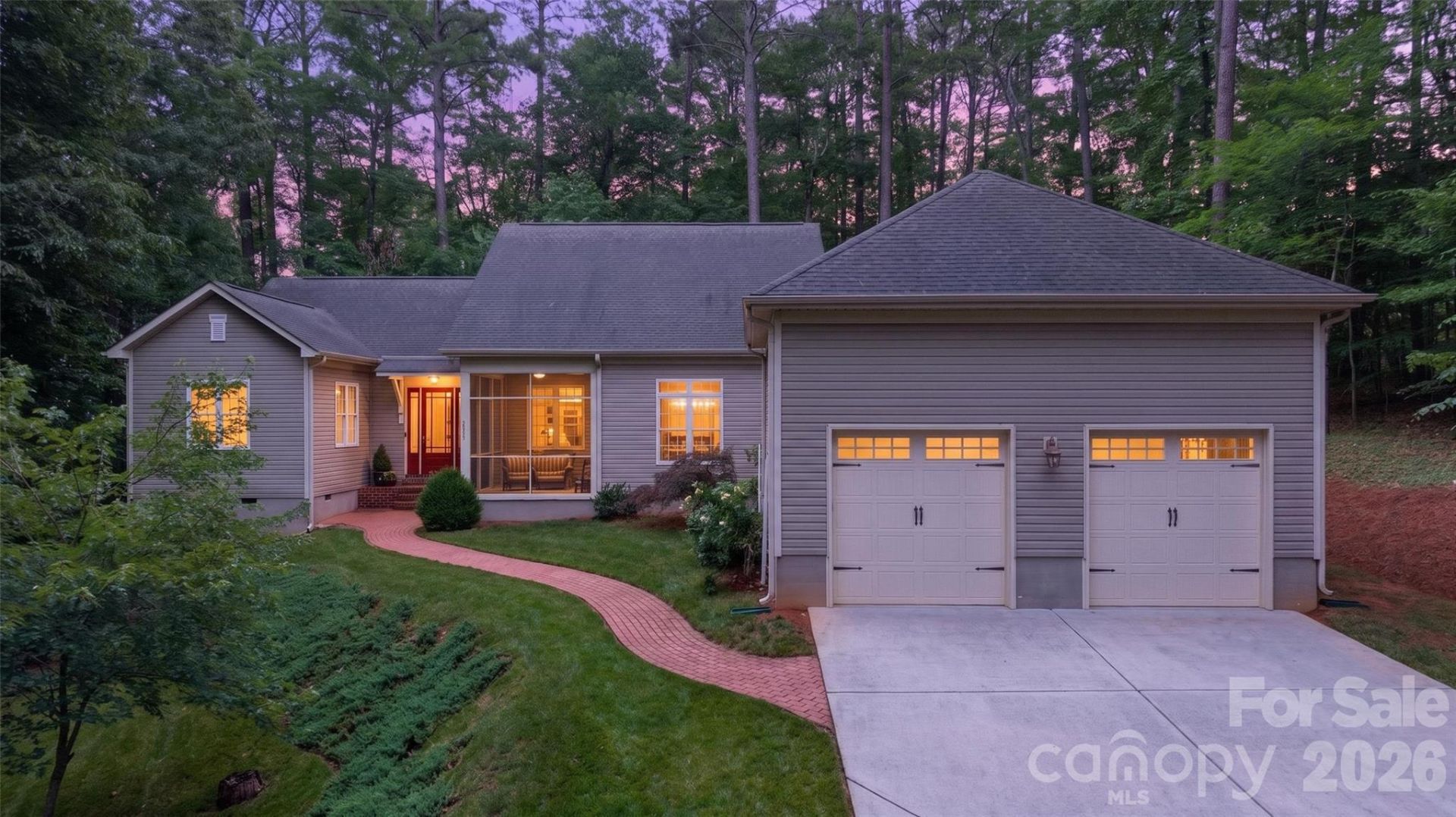 2932 Oakdale Road , Charlotte, NC 28216 Main Photo