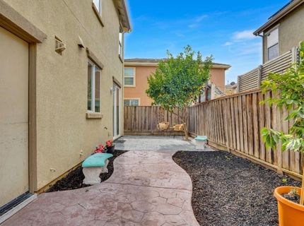 17125 Laurel Oak Ln, Lathrop, CA 95330 Photo