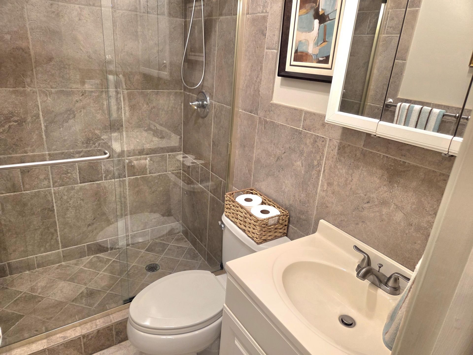 2100 NE 38th Street Ne, Unit #207, Lighthouse Point, FL 33064 Photo
