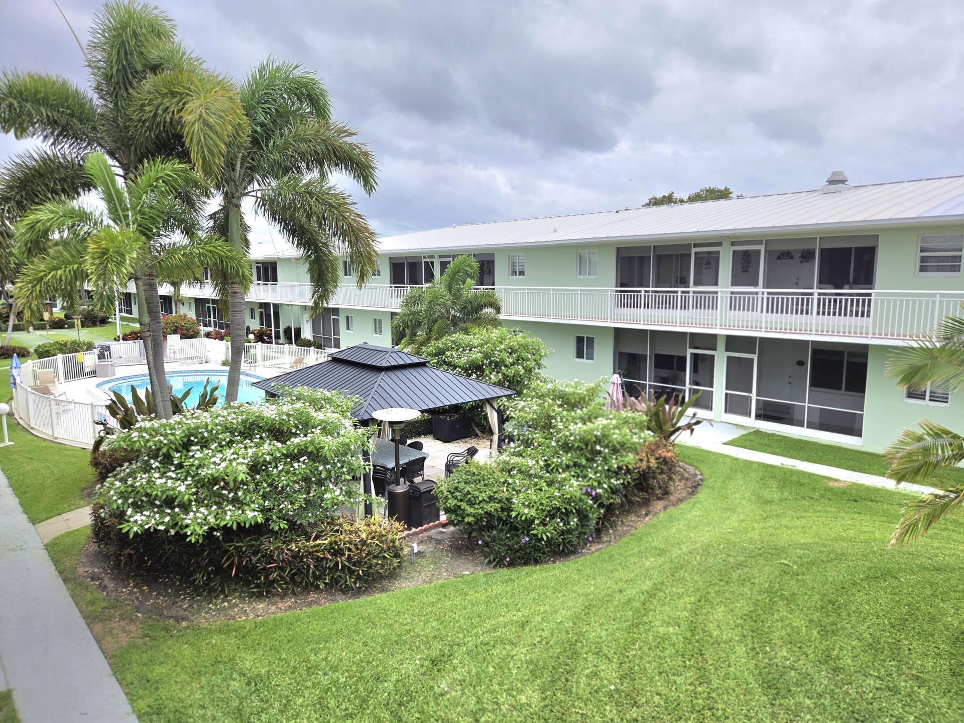 2100 NE 38th Street Ne, Unit #207, Lighthouse Point, FL 33064 Photo