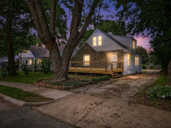 1451 E University Street , Springfield, MO 65804