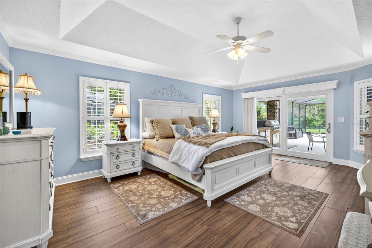 3904 S Nine Drive, Valrico, FL 33596 Photo