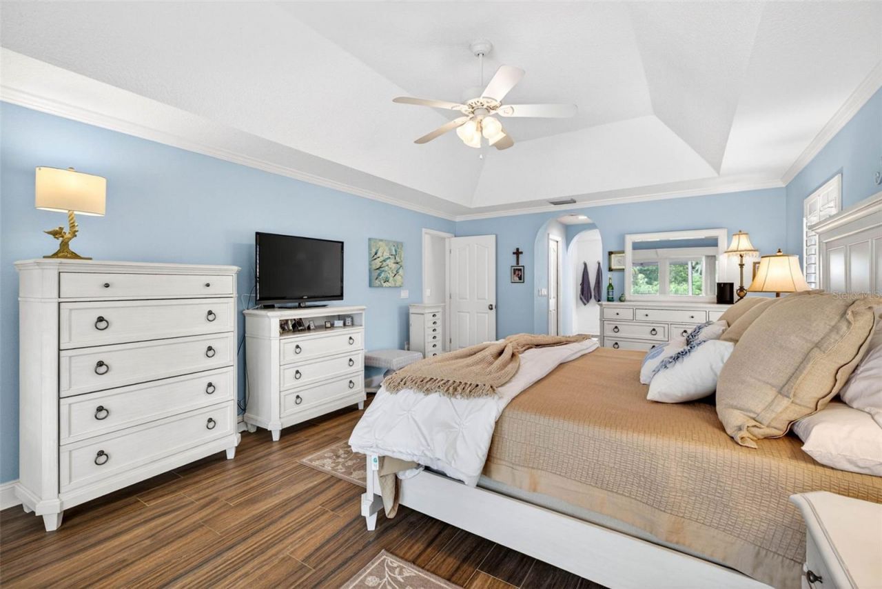 3904 S Nine Drive, Valrico, FL 33596 Photo