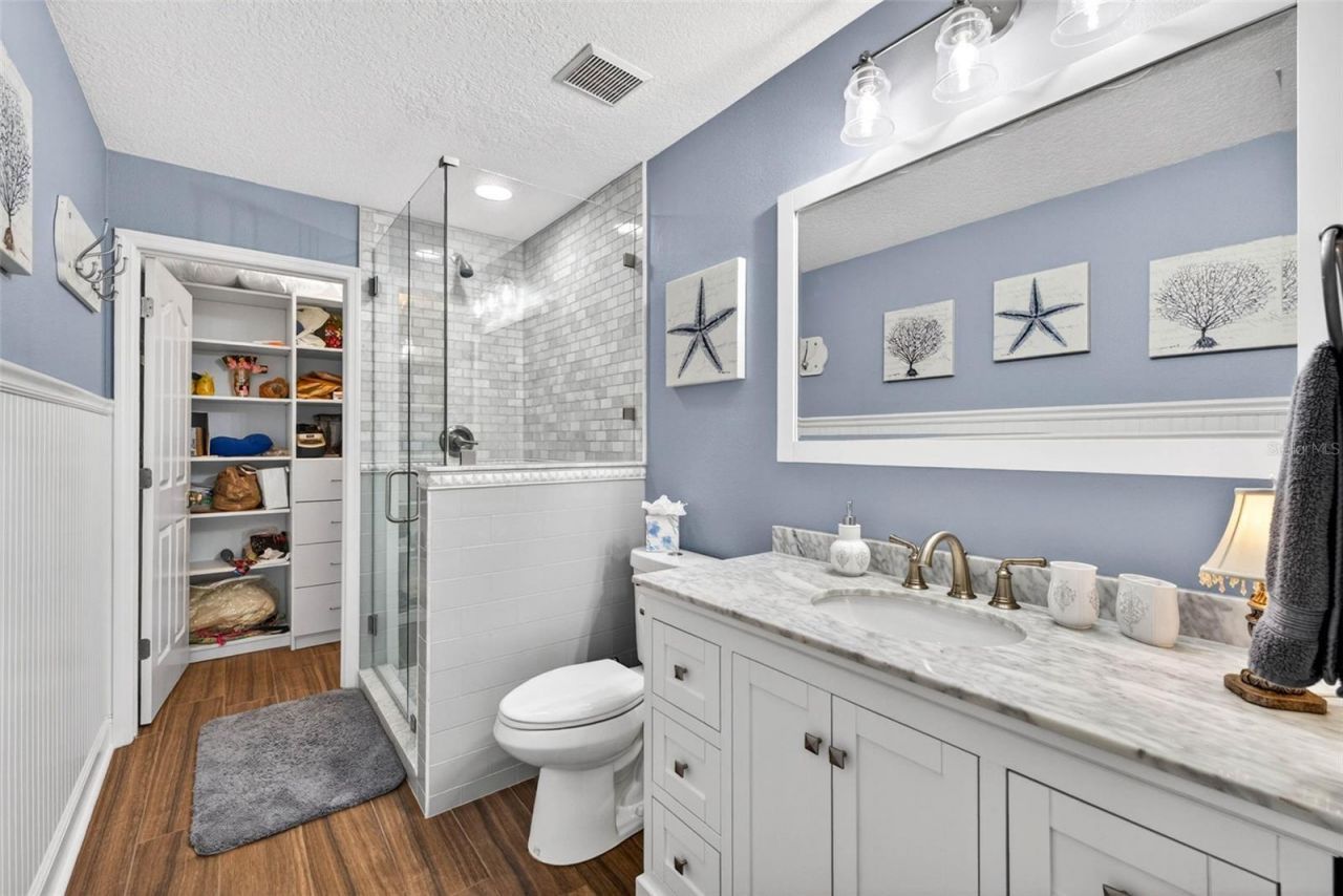 3904 S Nine Drive, Valrico, FL 33596 Photo