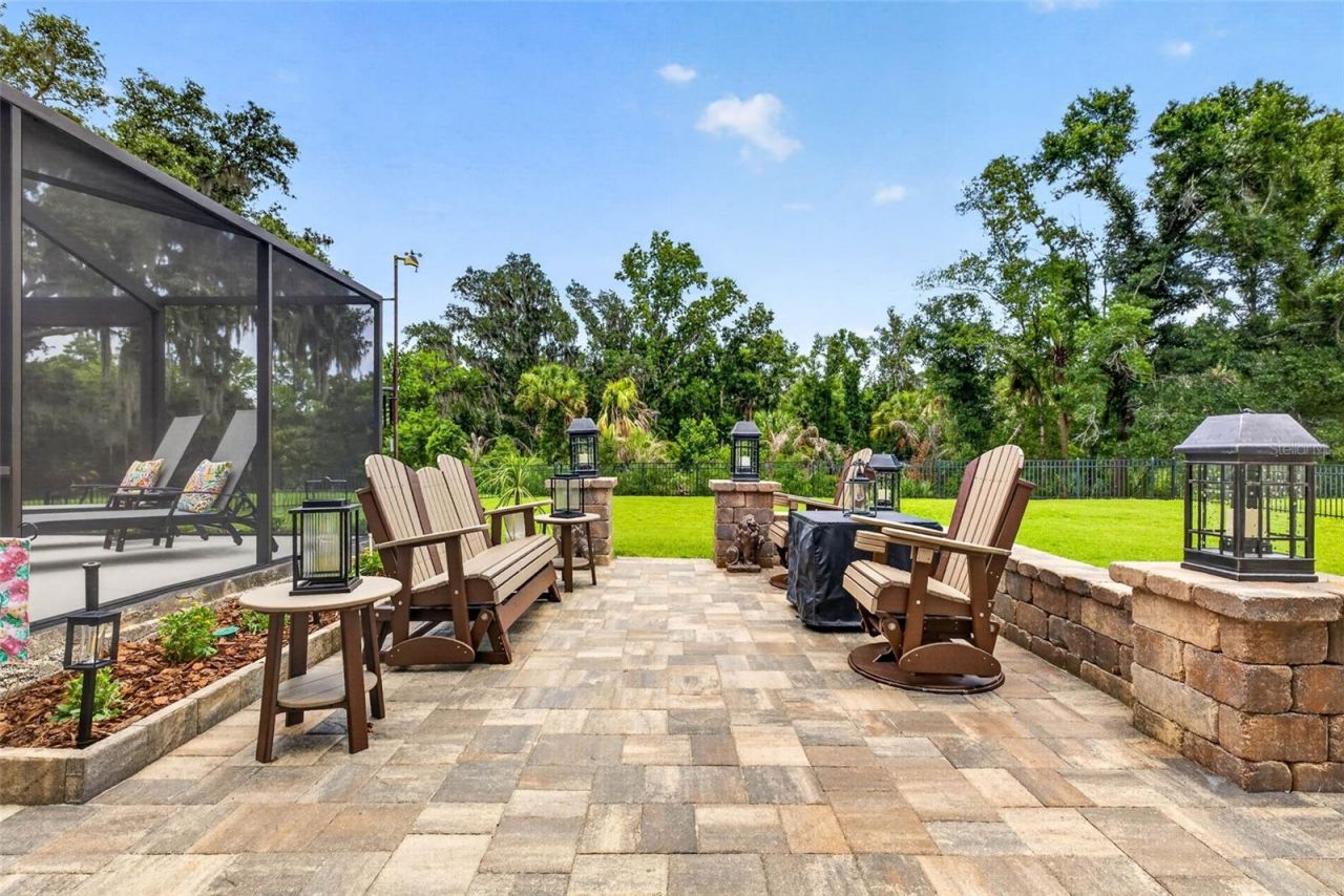 3904 S Nine Drive, Valrico, FL 33596 Photo