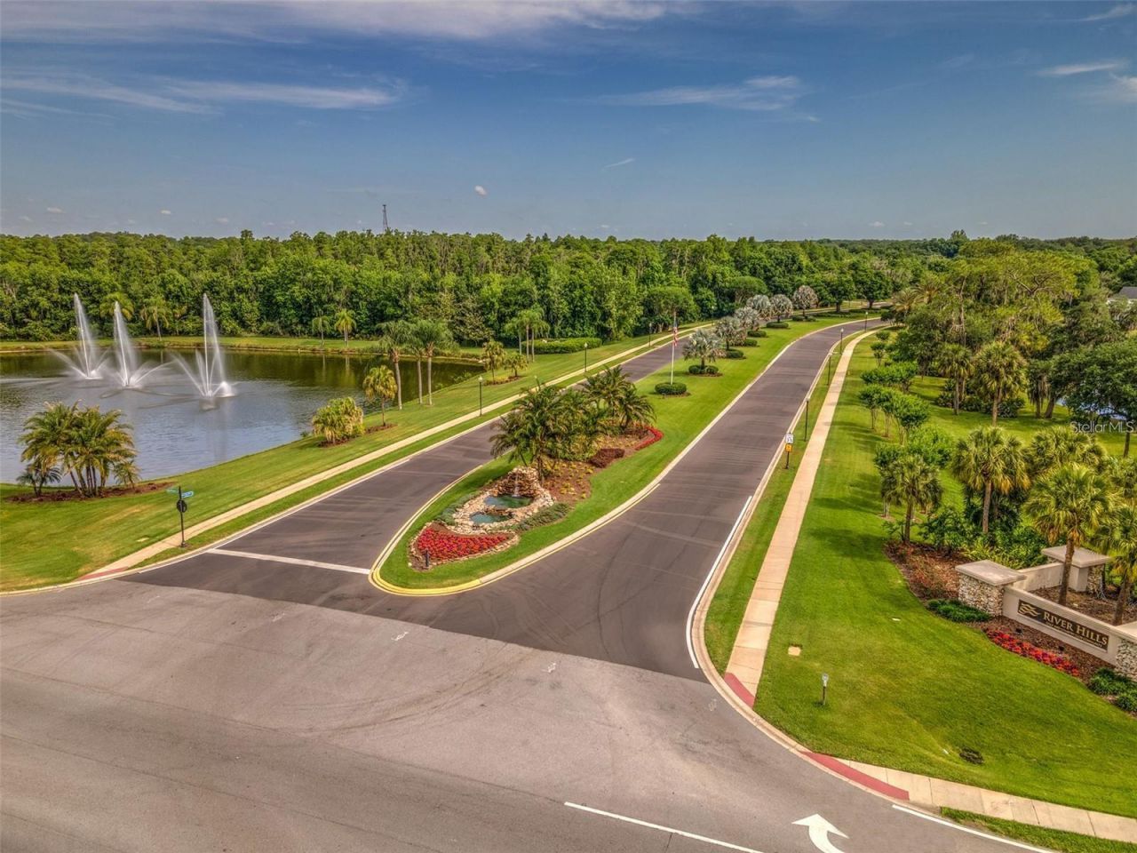 3904 S Nine Drive, Valrico, FL 33596 Photo