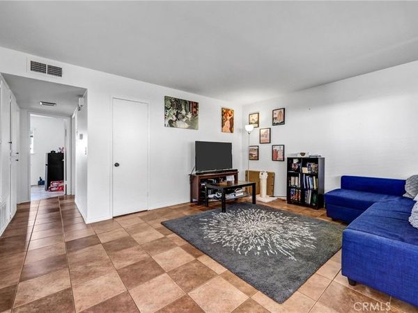 936 Junipero , Duarte, CA 91010