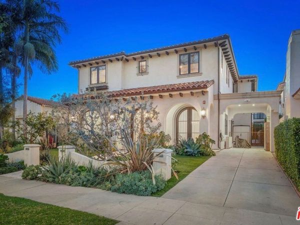 333 S Canon , Beverly Hills, CA 90212