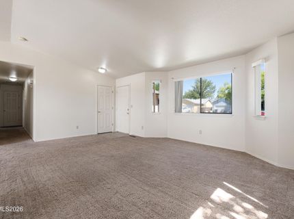 401 Kathy Avenue, Yerington, NV 89447 Photo