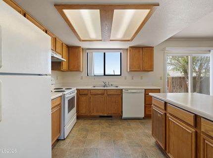 401 Kathy Avenue, Yerington, NV 89447 Photo