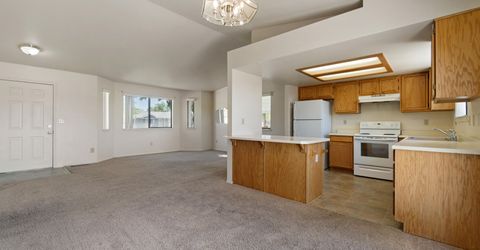 401 Kathy Avenue, Yerington, NV 89447 Photo