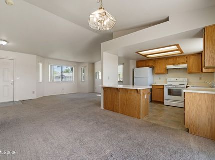 401 Kathy Avenue, Yerington, NV 89447 Photo