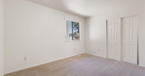 401 Kathy Avenue, Yerington, NV 89447 Photo