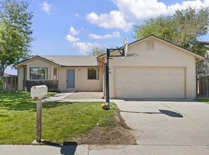 401 Kathy Avenue, Yerington, NV 89447 Photo
