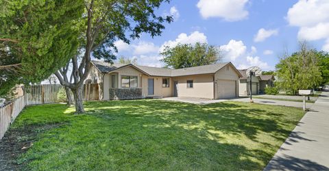 401 Kathy Avenue, Yerington, NV 89447 Photo