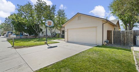 401 Kathy Avenue, Yerington, NV 89447 Photo