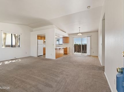 401 Kathy Avenue, Yerington, NV 89447 Photo