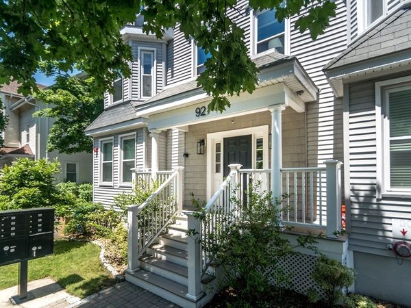 92 Brown Street, Unit 5, Waltham, MA 02453