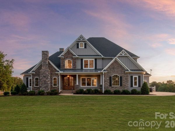 2206 Camden Road, Wingate, NC 28174