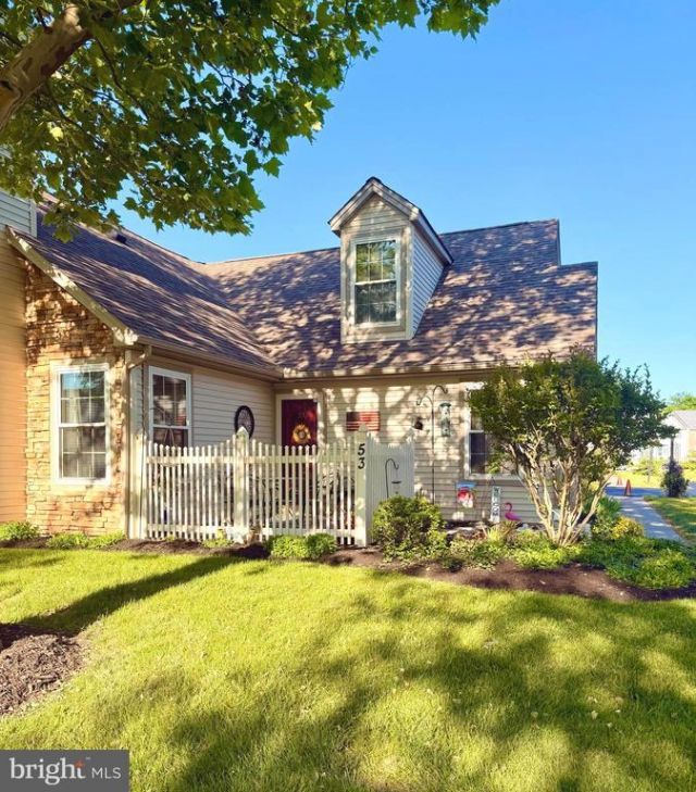 53 APPLE JACK LANE, LITTLESTOWN, PA 17340