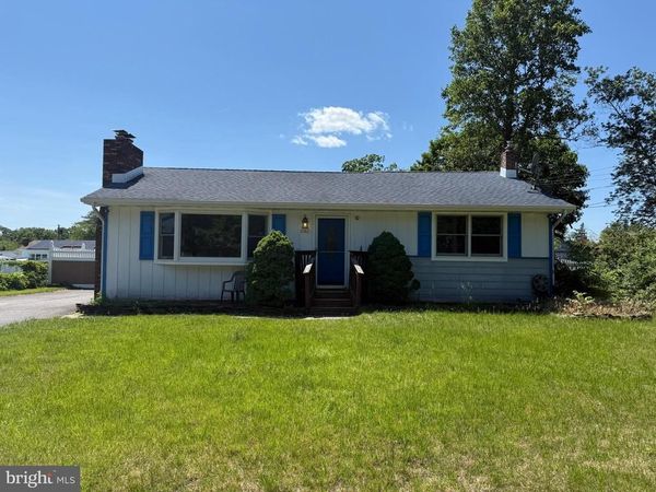 1082 SIMCA TERRACE, VINELAND, NJ 08360
