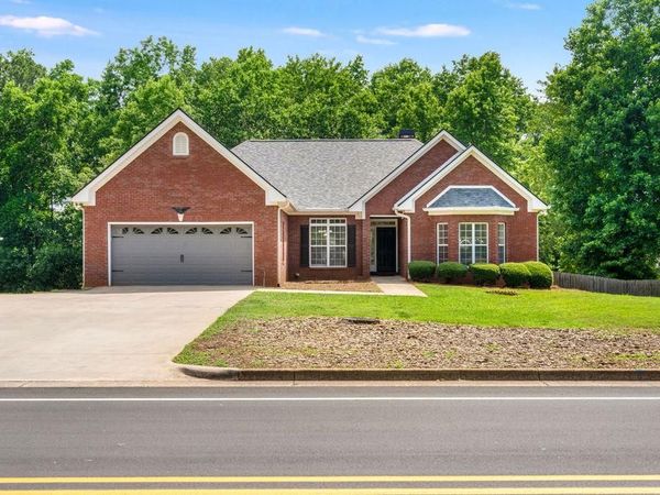 3604 Maple Forge Lane, Gainesville, GA 30504