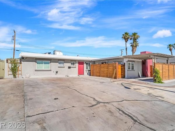 5149 Poncho Circle, Unit 1, Las Vegas, NV 89119