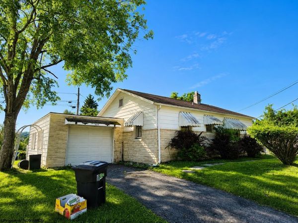 404 Crowl Street, Westover, WV 26501