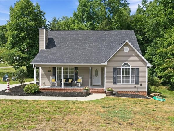 3993 Yount Court , Burlington, NC 27215