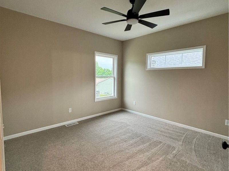 385 Thorn Way, Doylestown, OH 44230 Photo 13