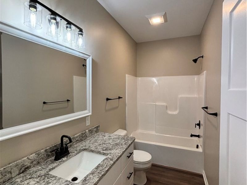 385 Thorn Way, Doylestown, OH 44230 Photo 16