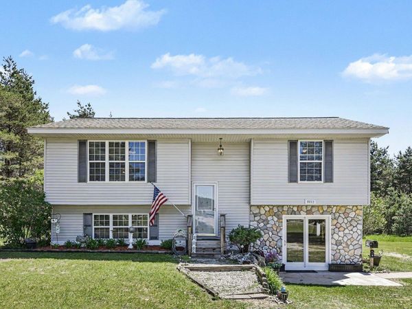 9933 Summit City Road, Kingsley, MI 49649