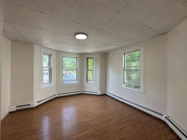 39 Louis St, Unit 2, Chelsea, MA 02150