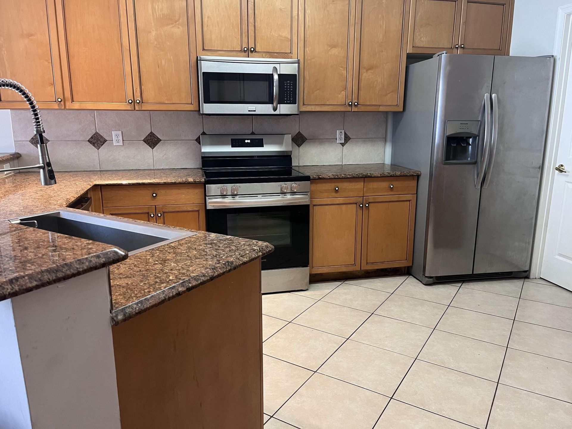 2064 Reston Circle, Royal Palm Beach, FL 33411 Photo