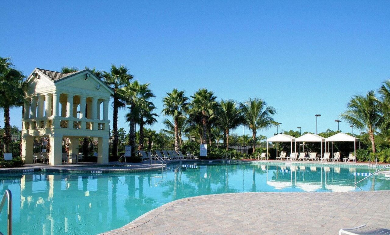2064 Reston Circle, Royal Palm Beach, FL 33411 Photo