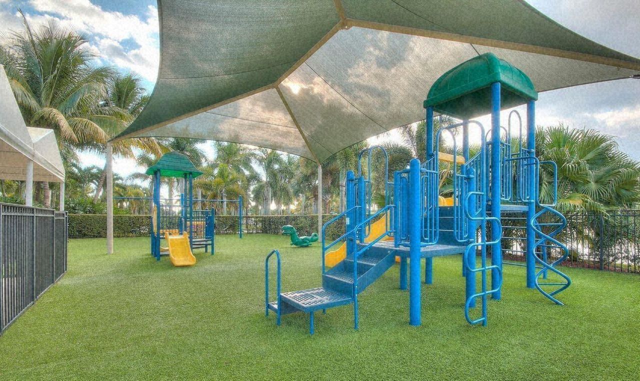 2064 Reston Circle, Royal Palm Beach, FL 33411 Photo