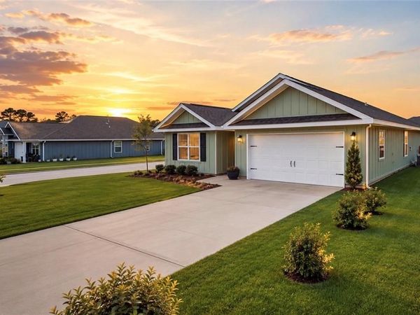 7433 Coppin Drive, Foley, AL 36535