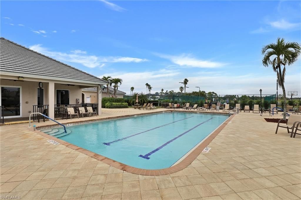 4707 Brixton Ct, Lehigh Acres, FL 33973 Photo