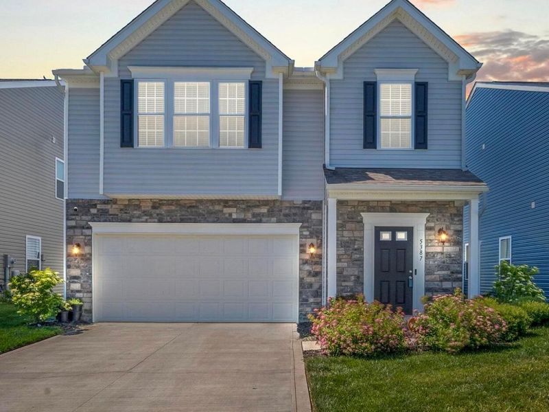 5387 Shannon Square Drive, Canal Winchester, OH 43110 Photo 2