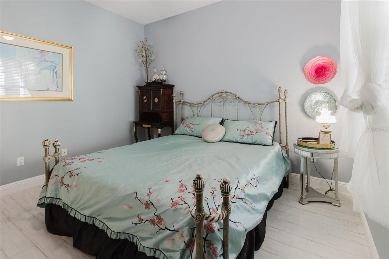 13510 Westshire Drive, Tampa, FL 33618 Photo