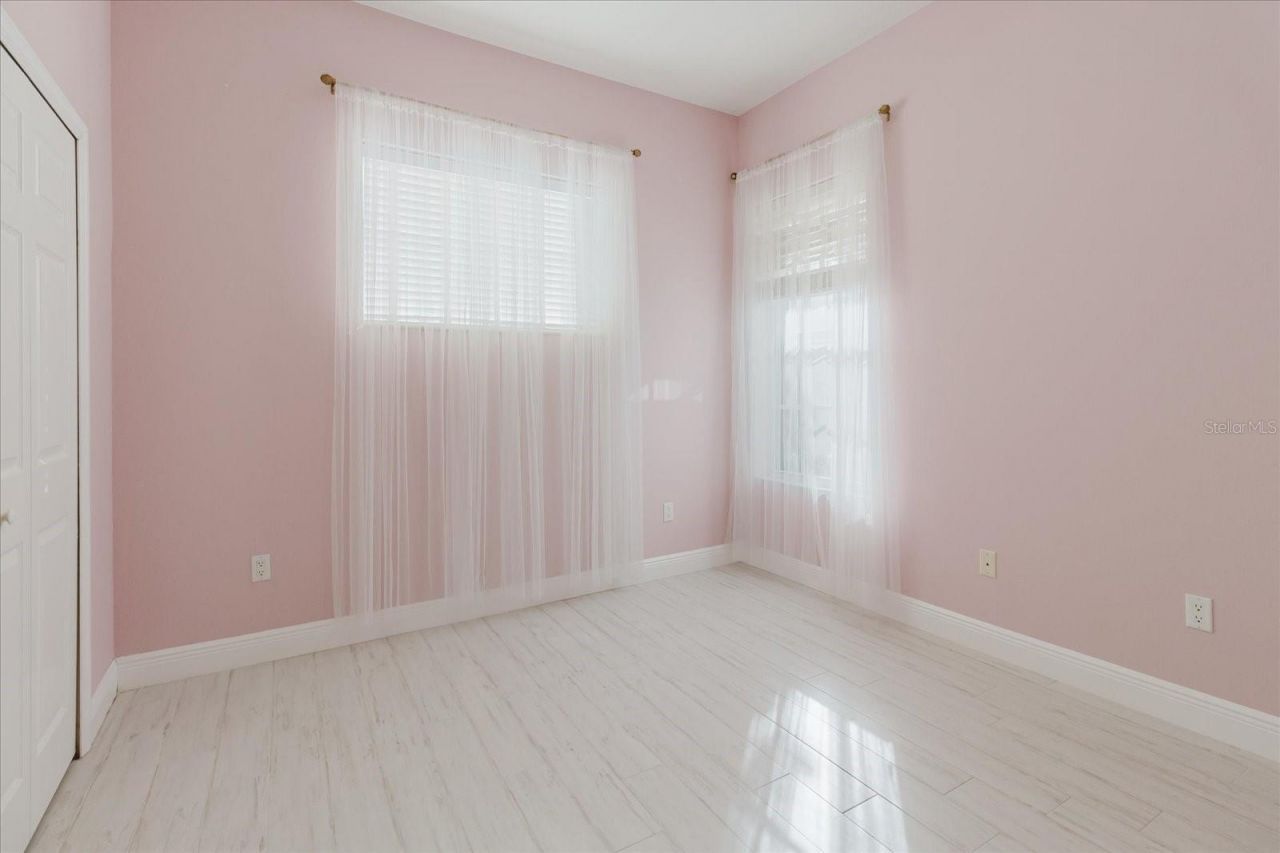 13510 Westshire Drive, Tampa, FL 33618 Photo