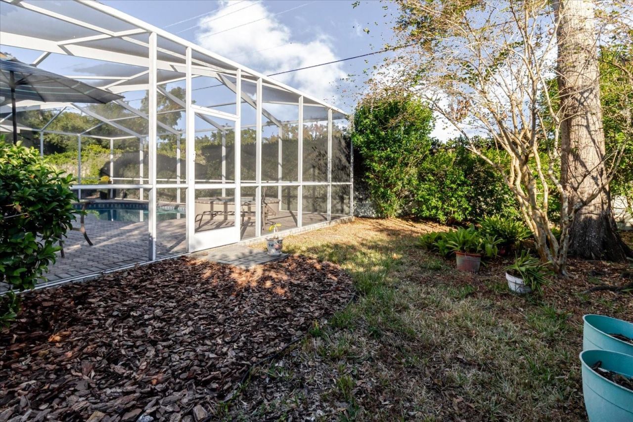13510 Westshire Drive, Tampa, FL 33618 Photo