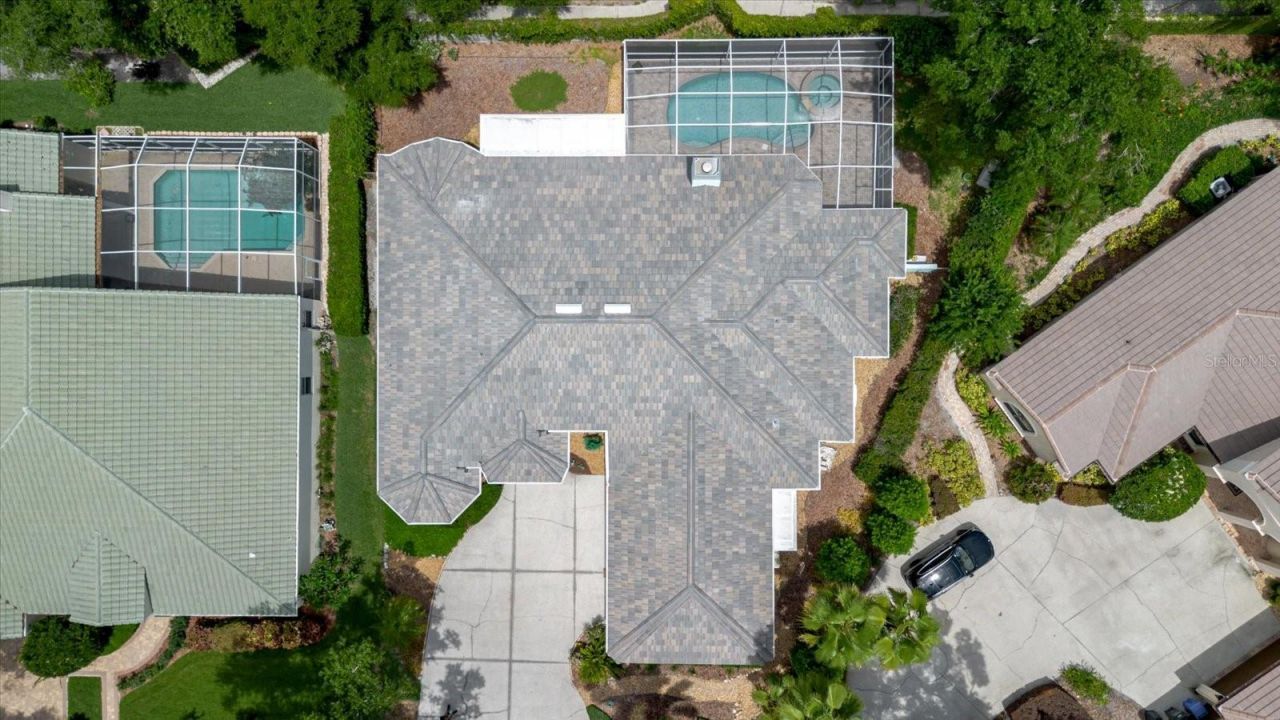 13510 Westshire Drive, Tampa, FL 33618 Photo